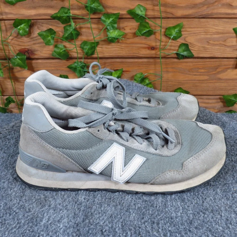 New Balance 515 v3 Women Sneaker Size 8.5 Running Walking Gray Suede Mesh